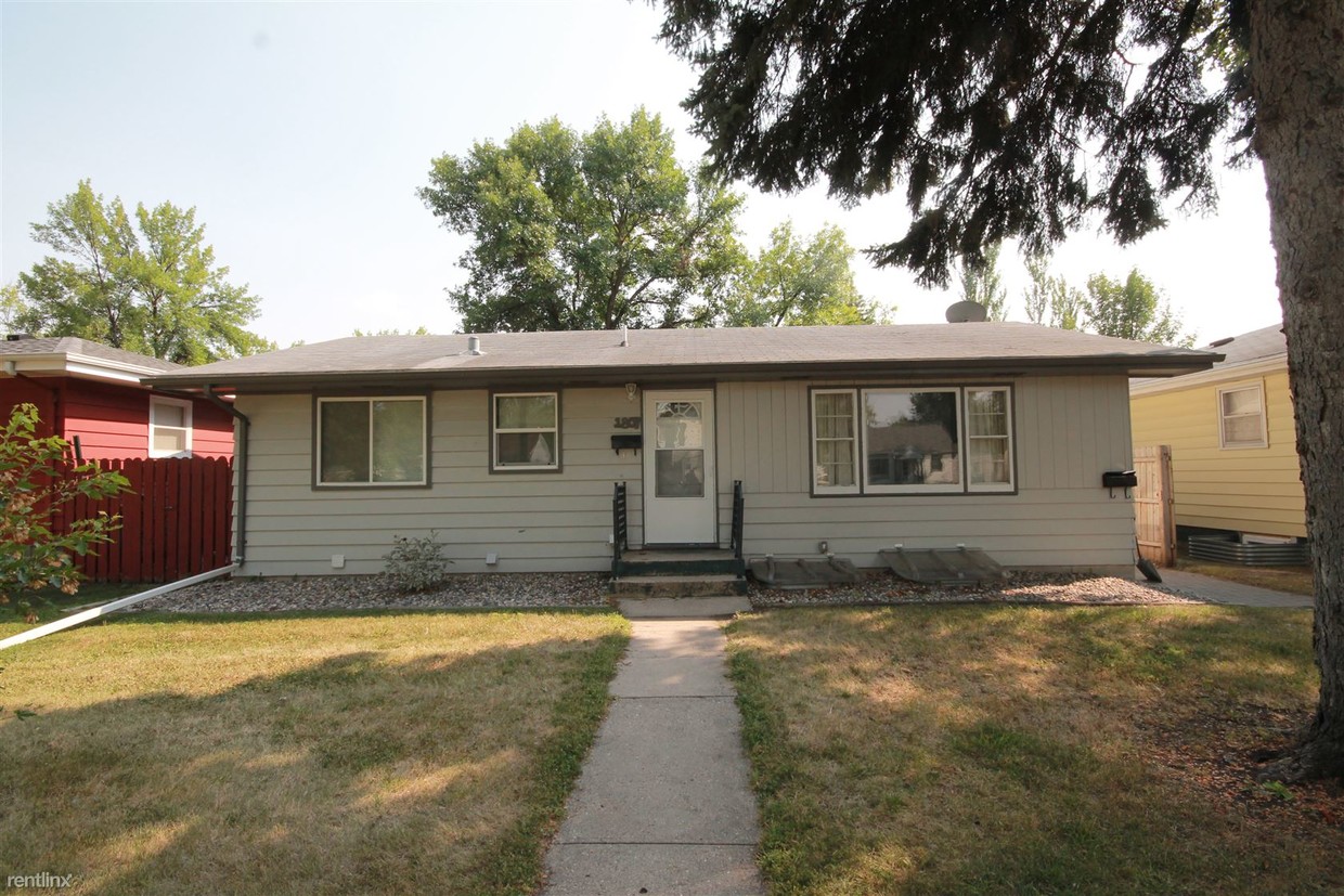 2 br, 1 bath - 1807 8th Ave N #2 - 2 br, 1 bath  - 1807 8th Ave N #2