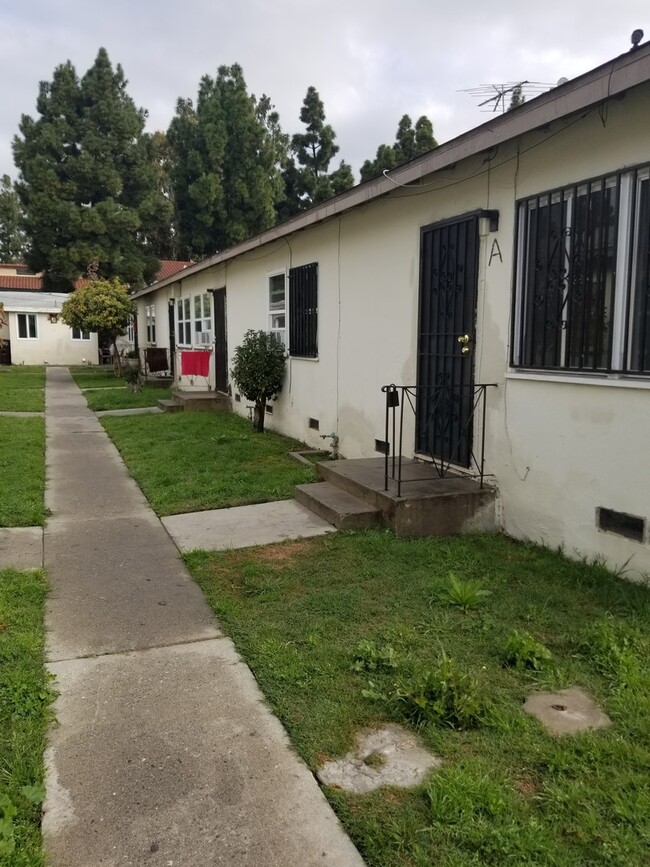Foto del edificio - Cozy 1 bed one Bath unit