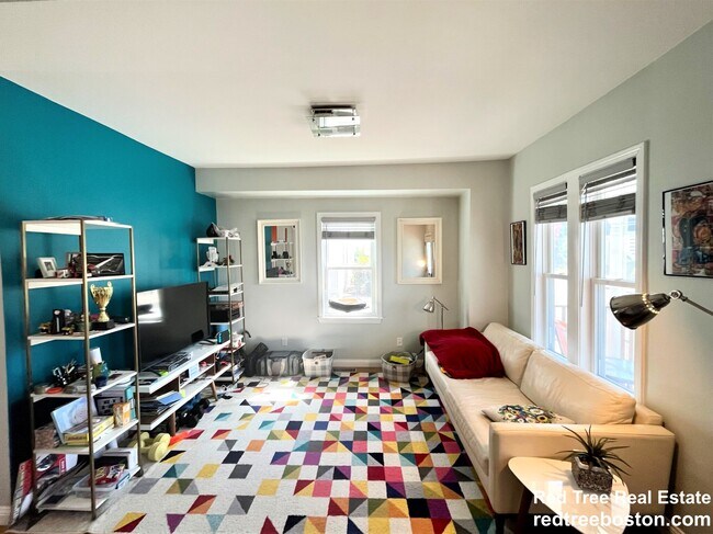 Building Photo - 43 West St