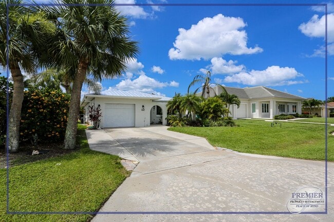 Building Photo - ***NAPLES PARK ***UNFURNISHED 2 BED / 2 BA...