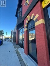 Building Photo - 35 Jarvis St