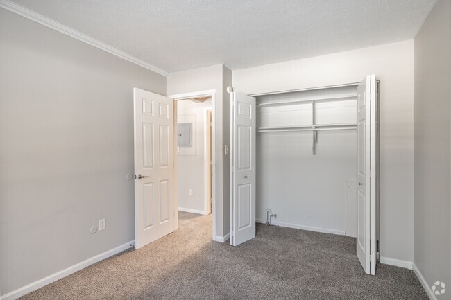 1BR, 1BA - 500SF - Bedroom - Cypress Park Apartments