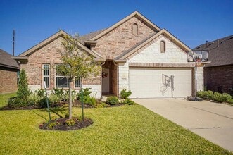 Building Photo - 23226 Twilight Oaks Ct