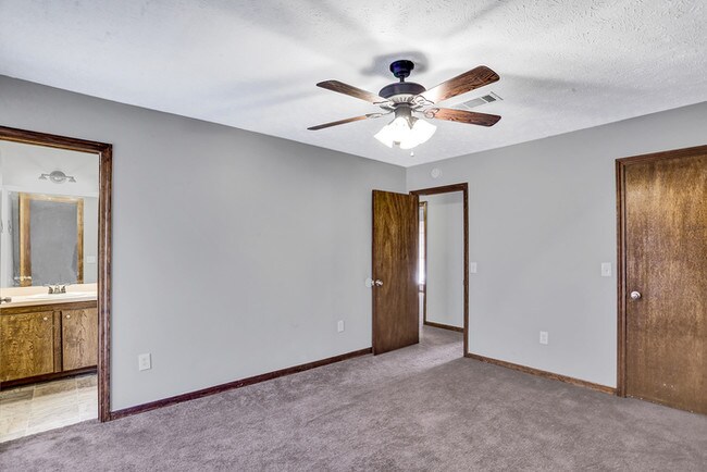 Building Photo - 410 Bogey Cove