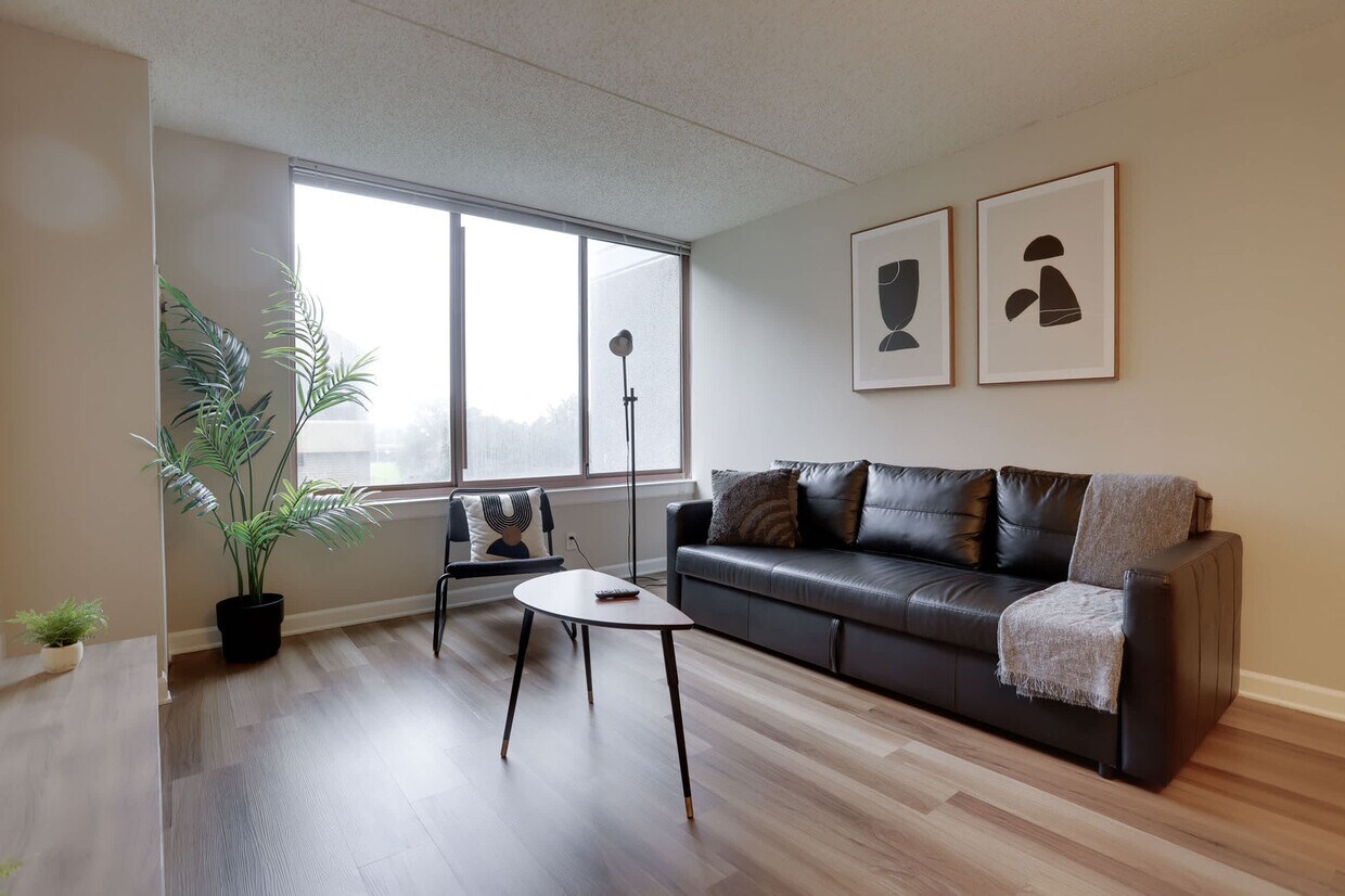 Foto principal - 401 12th St S