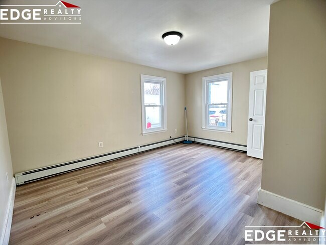 Foto del edificio - 61 Clinton St