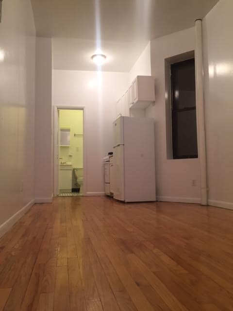 Primary Photo - 410 W 56th St