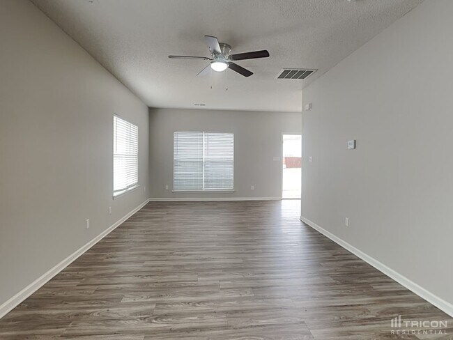 Foto del edificio - 124 Redstone Ln