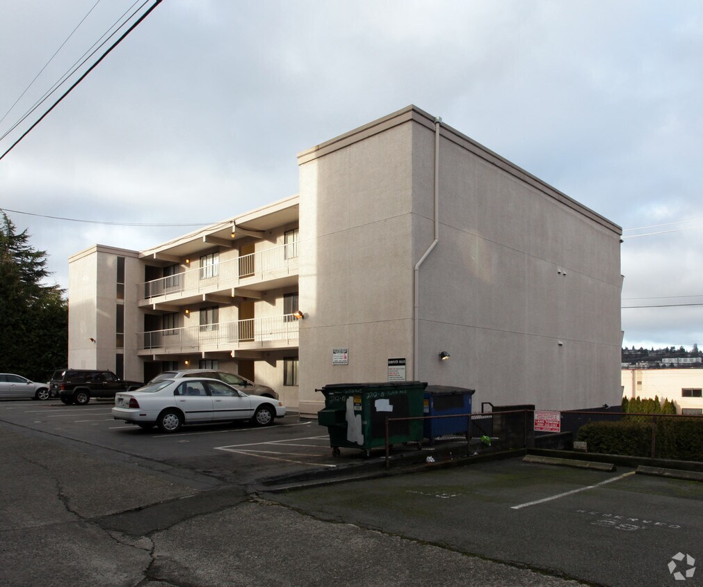 Building Photo - Union View Plaza