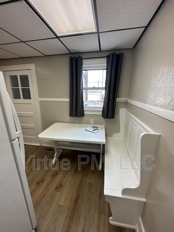 Primary Photo - 637 3rd St