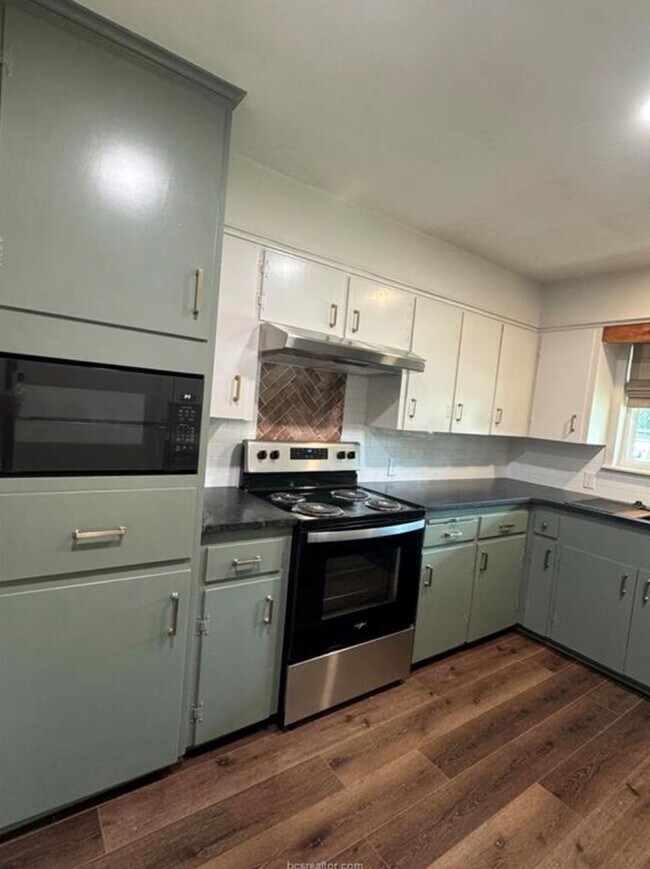 Foto del edificio - Adorable 3 Bed/3 Bath Rancher in Bryan Ava...