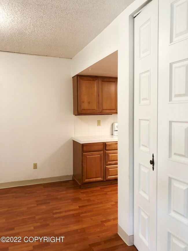 Building Photo - 4320 Checkmate Dr