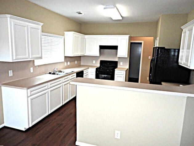 Foto del edificio - 21406 Lark Creek Ln