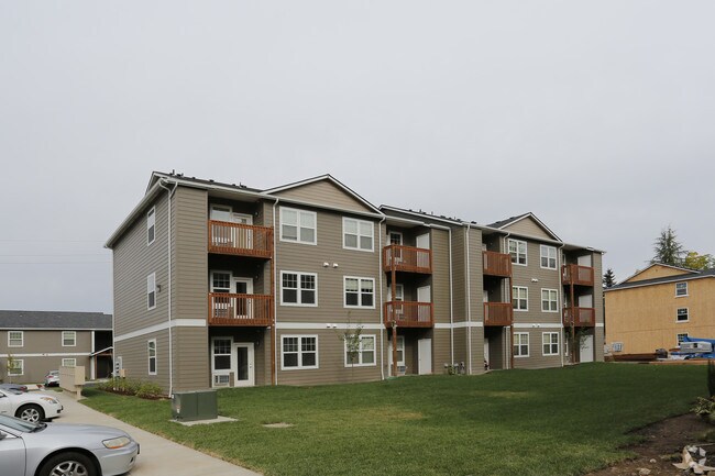 Springbrook Ridge Apartments Newberg Or Building Photo Springbrook Ridge