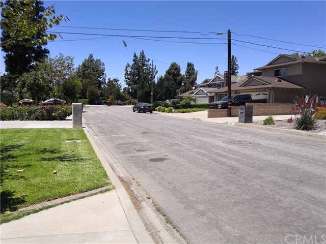 Building Photo - 908 Othello St