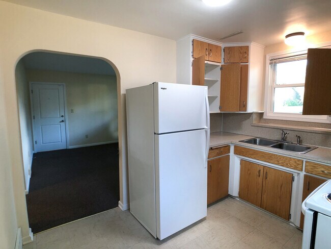 Foto de cocina 2 - 922 Spencer St S