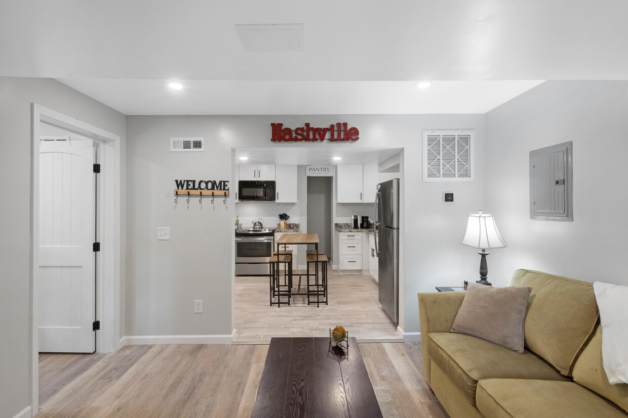 Foto principal - 3409 McGavock Pike