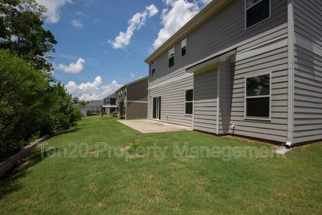 Foto del edificio - 4883 Wisteria Ln