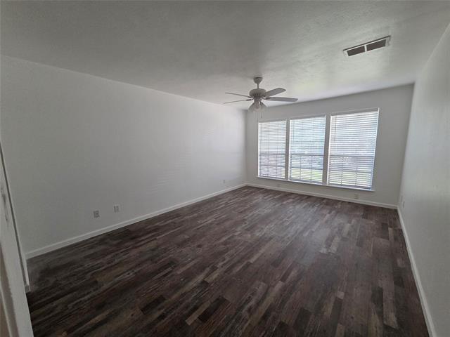 Foto del edificio - 303 Shoreview Dr