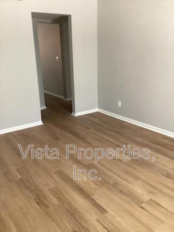 Foto del edificio - 4913 Saddlebrook Ln