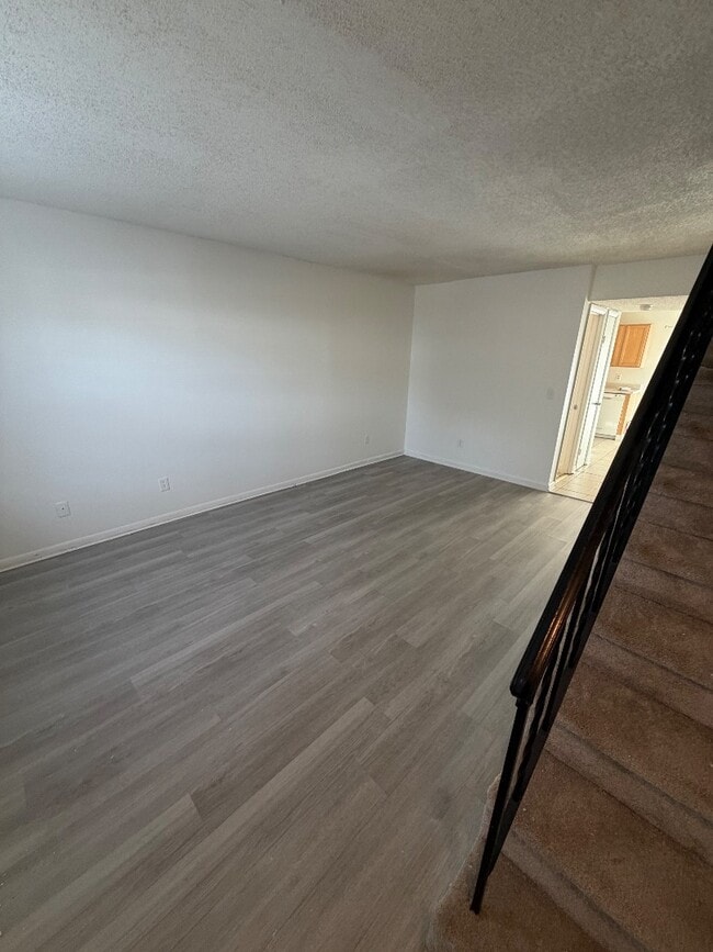 Building Photo - 21 Rivers Point Row