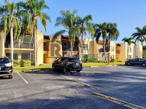 Building Photo - 12471 McGregor Blvd