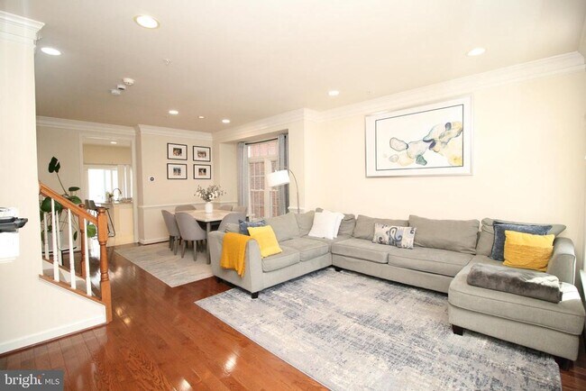 Foto del edificio - 326 Casey Ln