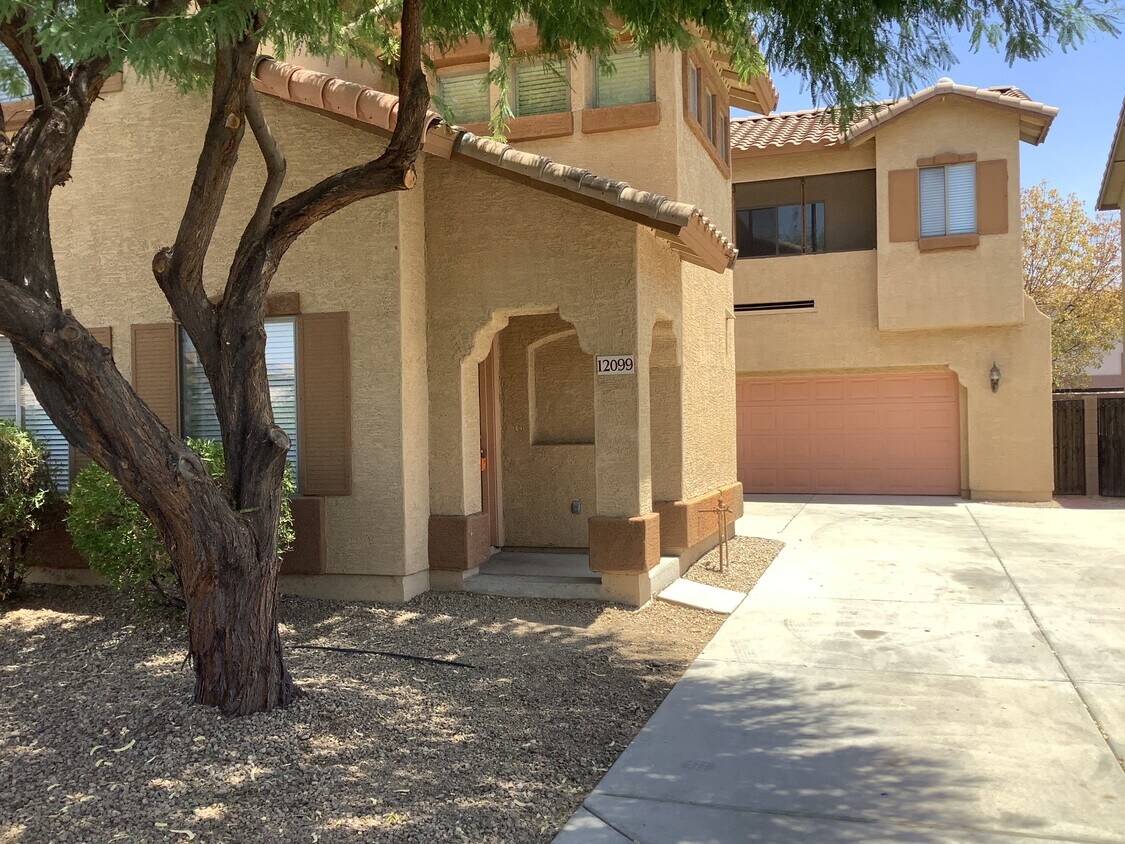 Foto principal - 12099 N 66th Ave