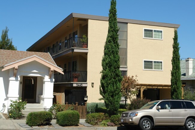 Foto del edificio - 5445 Broadway