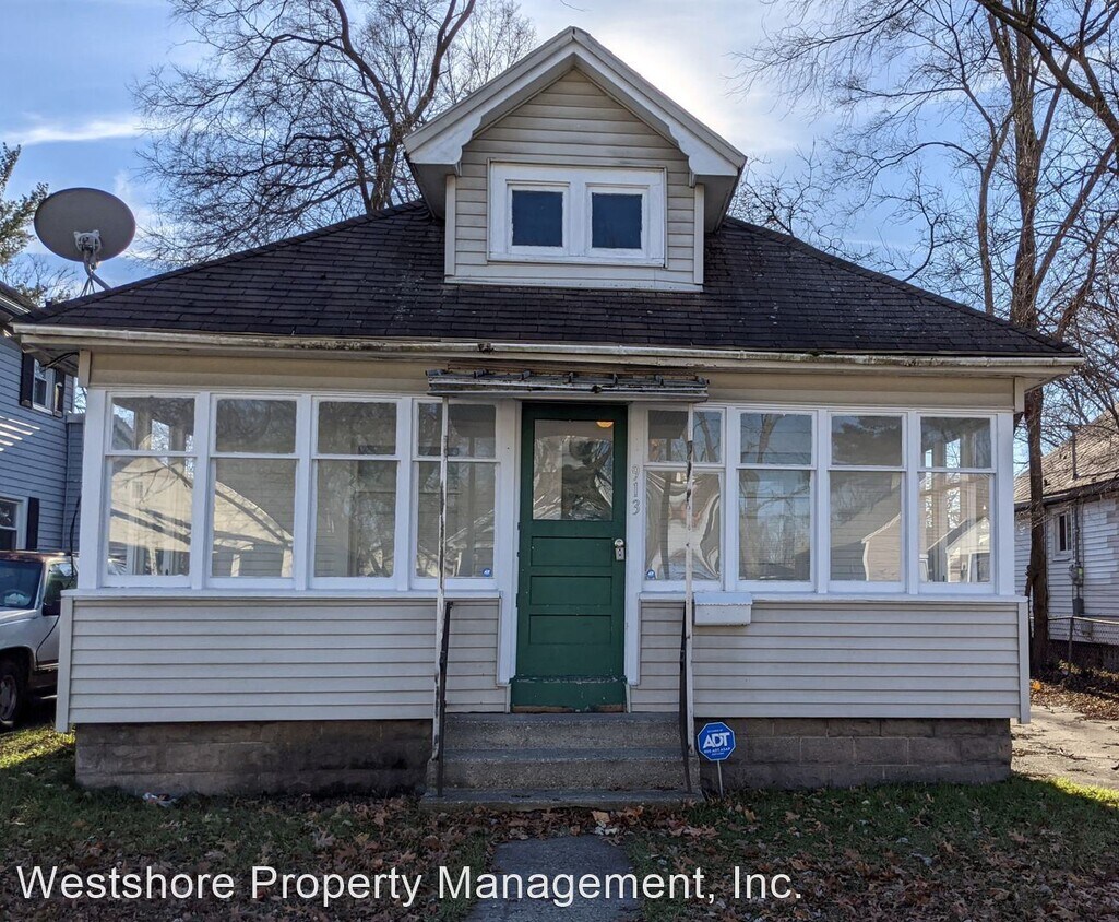 913 Fleming Ave, Muskegon, MI 49442 House Rental in Muskegon, MI