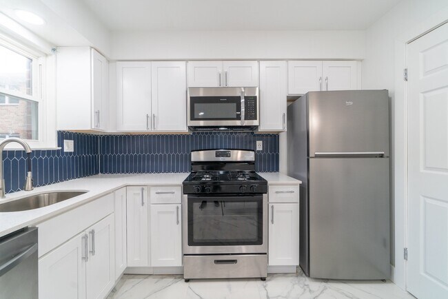 Foto del edificio - 500 Adams Ln
