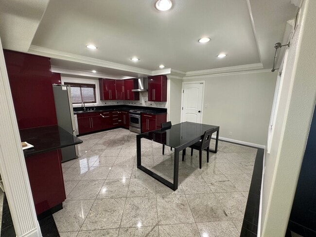 Building Photo - 3071 Platte Dr