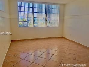 Foto del edificio - 2 br, 2 bath  - Kennedy House Condo