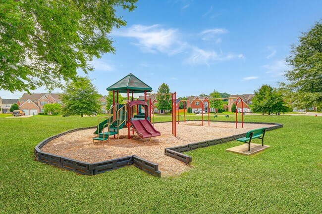 Foto del edificio - 1917 Ashburn Ct