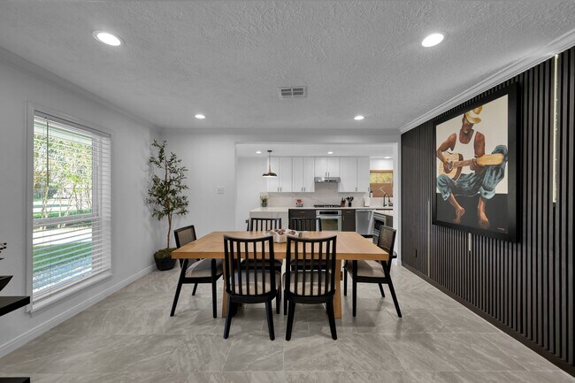 Foto del edificio - 28926 Twisted Oak Dr