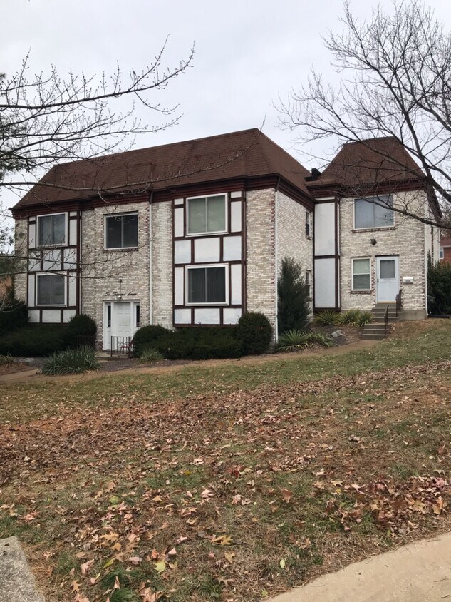 10007 Willdan Dr, St. Louis, MO 63123 Apartments in St. Louis, MO