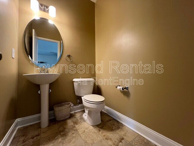 Foto del edificio - 4411 Low Oak Ct