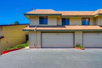 Building Photo - 936 Marlin Dr