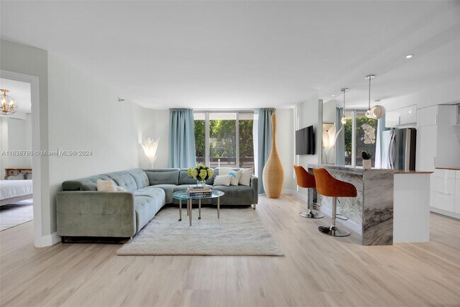 Foto del edificio - 3530 Mystic Pointe Dr