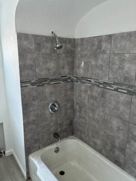 Foto del edificio - 323 Smith Wy