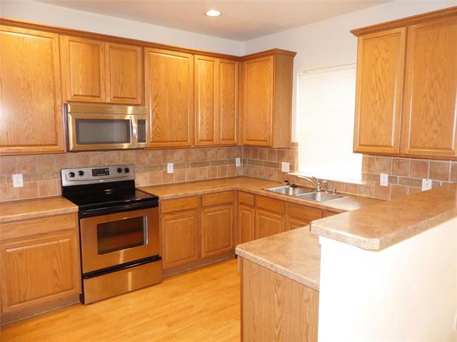 Foto del edificio - 6200 Texana Way