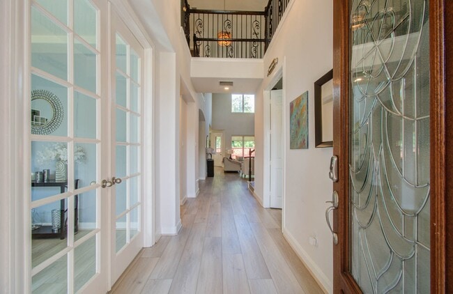 Foto del edificio - 5206 Belle Manor Ln