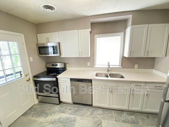 Foto del edificio - 3556 Hazelwood Ave
