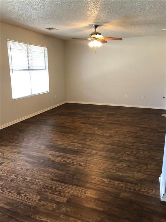 Foto del edificio - 1100 Acanthus St