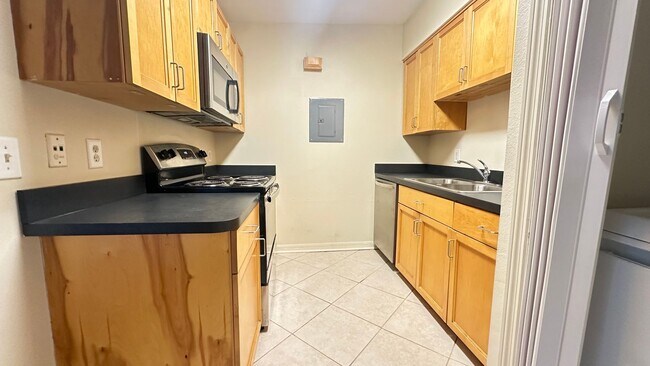 Foto del edificio - 231 S Summerlin Ave