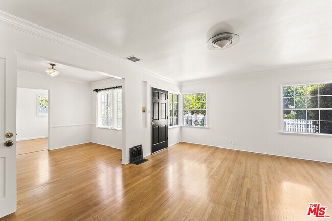 Foto del edificio - 5009 Biloxi Ave