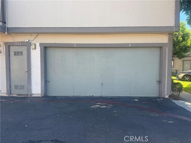 Building Photo - 1733 Normandy Pl