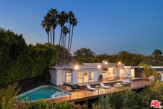 Foto del edificio - 10134 Angelo View Dr