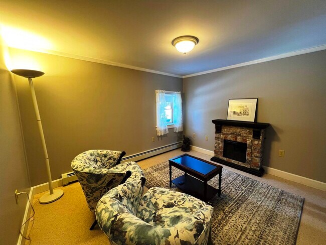 Foto del edificio - 4450 Duck Pond Rd