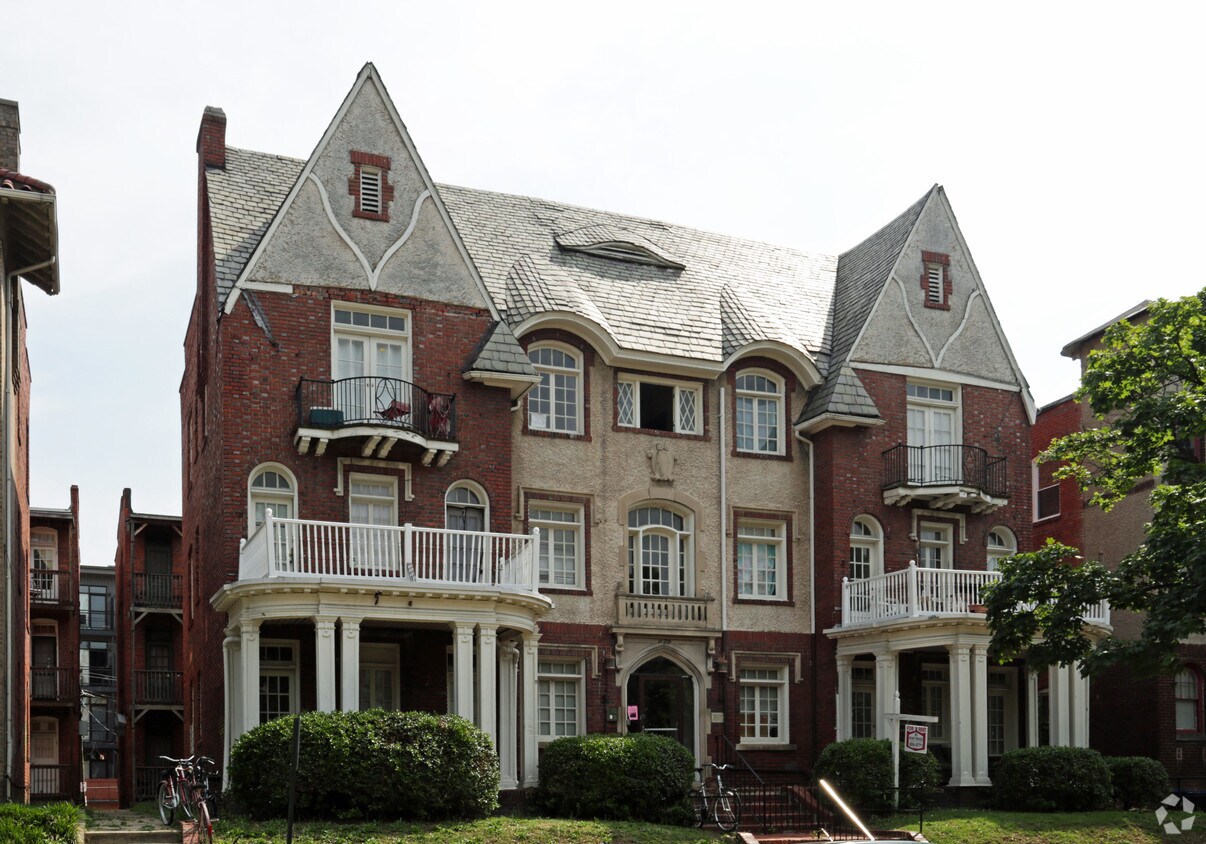 Primary Photo - 1120 W Grace St